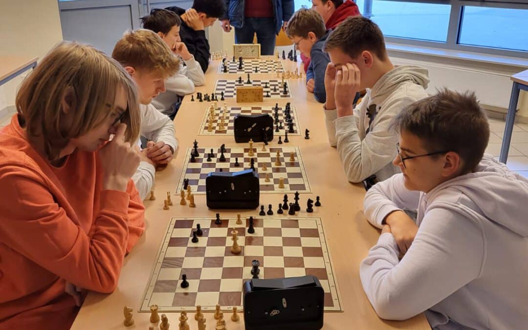 Schachfreundschaftsspiel zwischen Ludgerusschule und Oberschule Dörpen